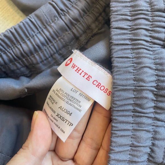 White cross nurse scrub nwt - Picture 2 of 4